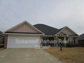 385 Lee Rd 2141 in Phenix City, AL - Building Photo
