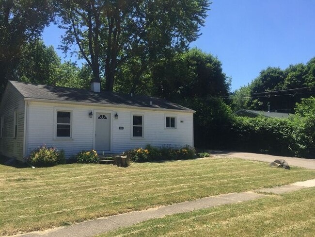 1934 Junction Ave in Kalamazoo, MI - Building Photo - Building Photo