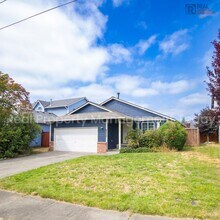 22422 45 Ave E in Spanaway, WA - Building Photo - Building Photo