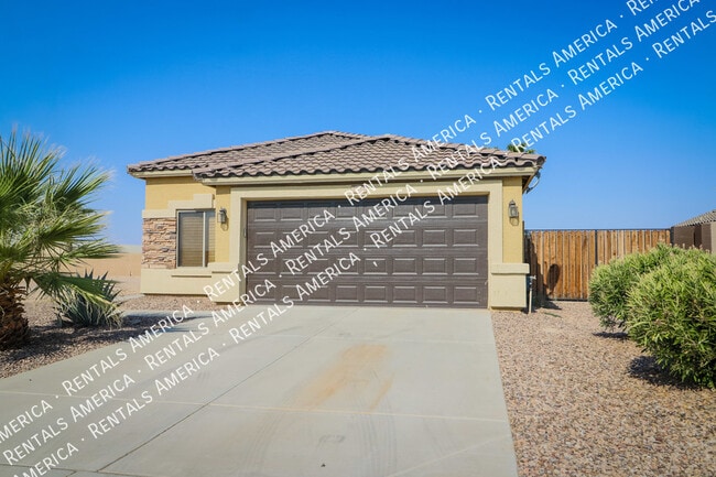 property at 2033 N Thunderbird Ave