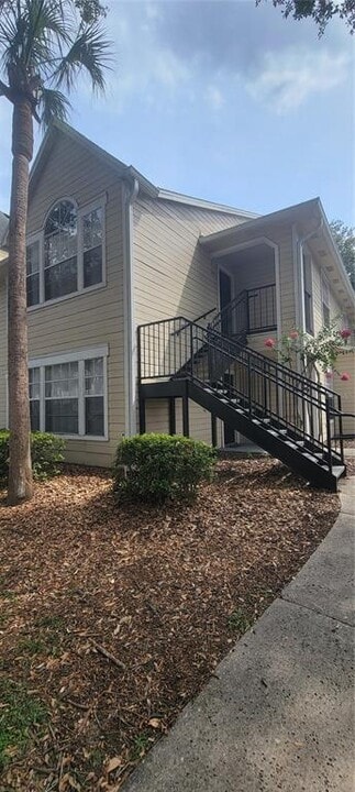 1023 S Hiawassee Rd in Orlando, FL - Building Photo