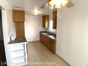 5748 Hazeltine Ave in Los Angeles, CA - Building Photo - Building Photo