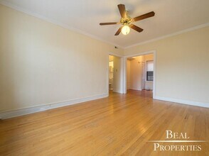 1448 W Byron St in Chicago, IL - Building Photo - Building Photo