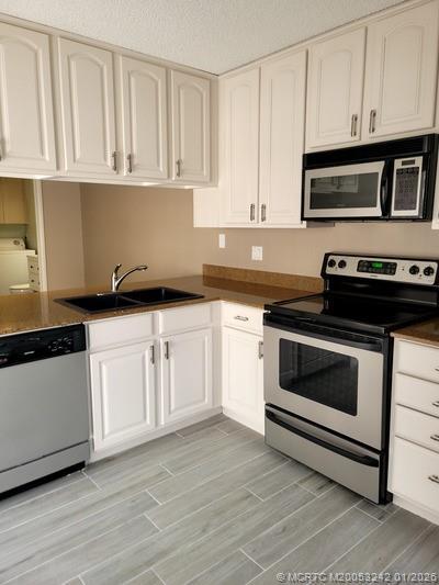 property at 3253 SW Sunset Trace Cir