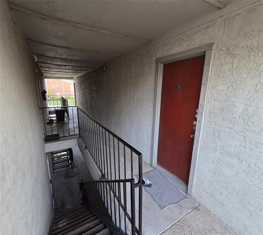 7621 McCallum Blvd in Dallas, TX - Building Photo - Building Photo