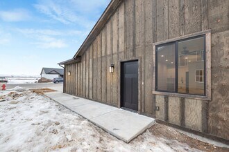 229 Camas St in Sugar City, ID - Building Photo - Building Photo