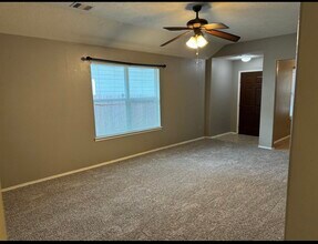 10906 View Pointe Ln in Houston, TX - Building Photo - Building Photo