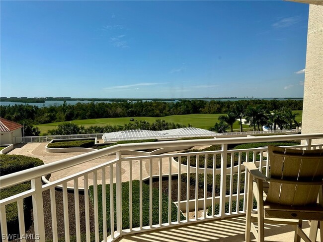 4951 Bonita Bay Blvd in Bonita Springs, FL - Building Photo - Building Photo