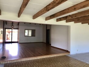 647 Paopua Lp in Kailua, HI - Building Photo - Building Photo