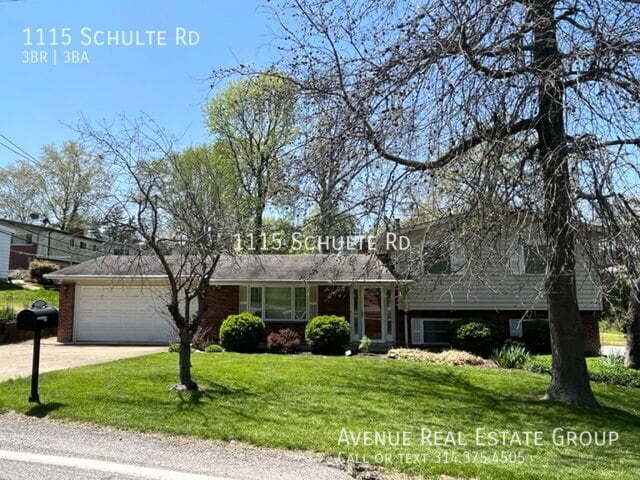 1115 Schulte Rd in St. Louis, MO - Building Photo - Building Photo