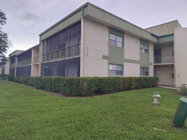 4117 NW 88th Ave in Coral Springs, FL - Building Photo - Building Photo