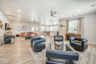 Coventry Cove in Clovis, CA - Building Photo - Building Photo