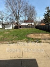 915 Bellaire Ave in Dayton, OH - Building Photo - Building Photo