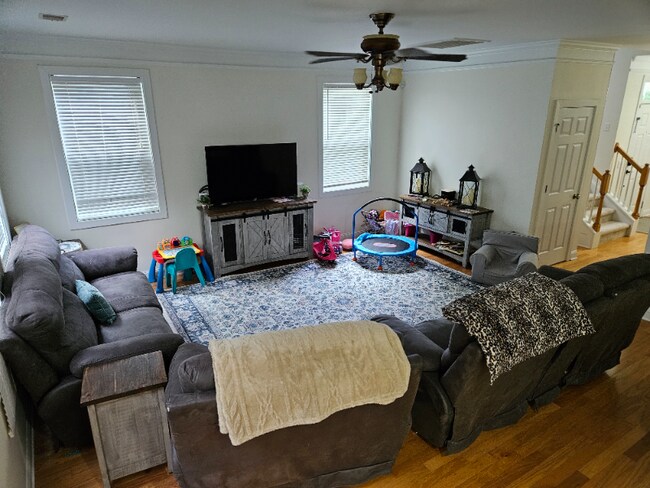 1062 Moss Grove Dr in Moncks Corner, SC - Building Photo - Building Photo