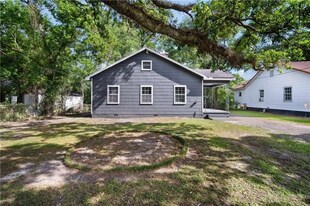 2068 Victory Ct in Mobile, AL - Building Photo