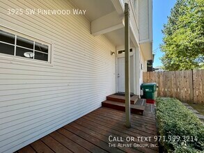 3925 SW Pinewood Way in Beaverton, OR - Building Photo - Building Photo