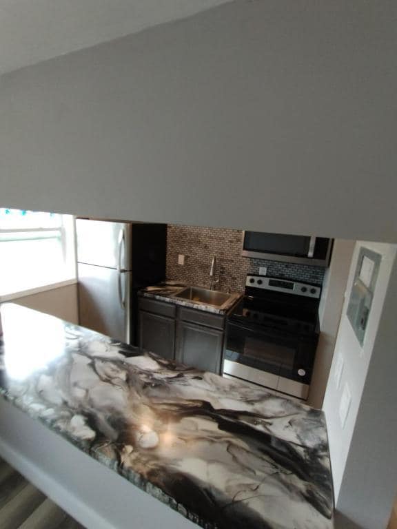 property at 1059 Midland Ave