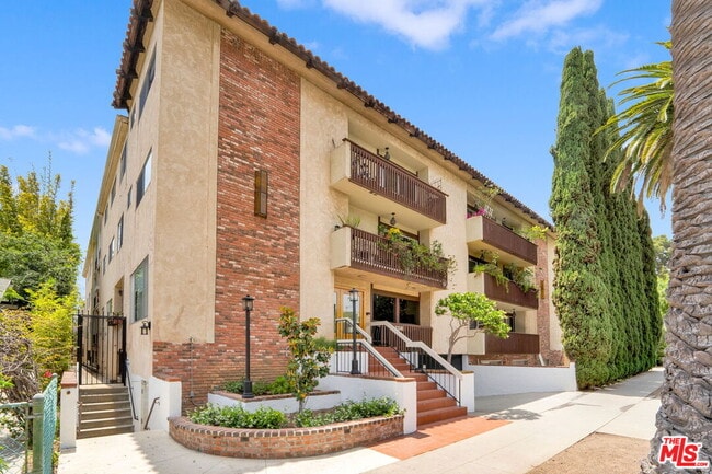 property at 1114 12th St