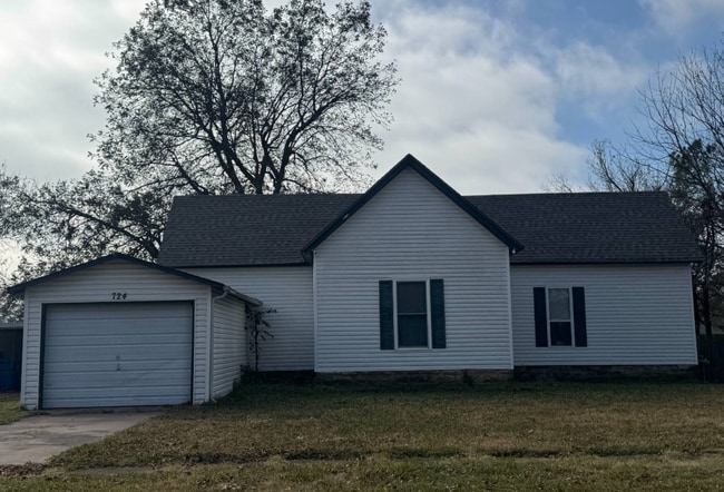 property at 724 E Delaware Ave