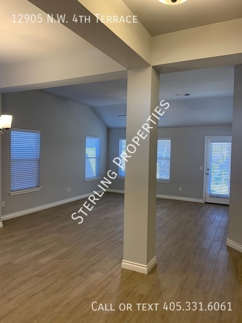 12905 NW 4th Terrace in Yukon, OK - Building Photo - Building Photo