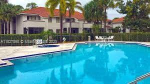 3247 Coral Lake Way in Coral Springs, FL - Building Photo - Building Photo