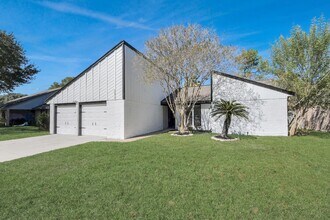 22810 Deville Dr in Katy, TX - Building Photo - Building Photo