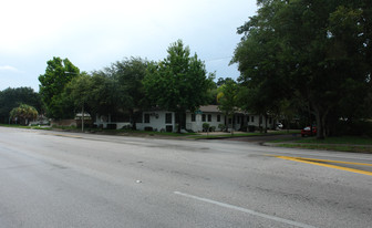 2001 Dr. Martin Luther King Jr St N Apartments