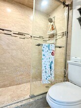 3047 S Atlantic Ave in Daytona Beach, FL - Foto de edificio - Building Photo