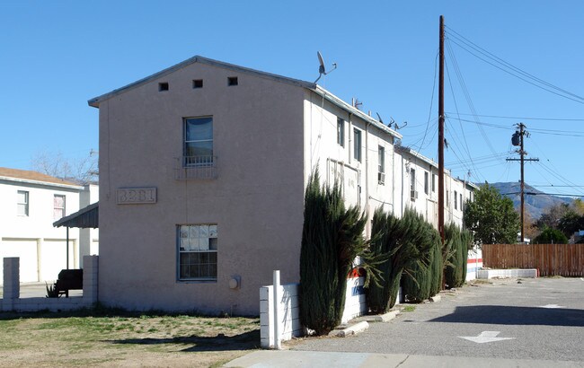 3231 Acacia Ave in San Bernardino, CA - Building Photo - Building Photo