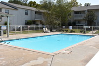 Forest Oaks Apartments in Greenwood, AR - Foto de edificio - Building Photo