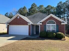 612 Lory Ln in Grovetown, GA - Building Photo
