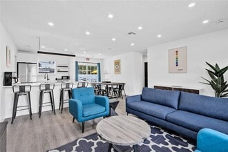 7471 Hope St in Hollywood, FL - Building Photo - Building Photo