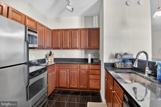 6506 America Blvd in Hyattsville, MD - Building Photo - Building Photo