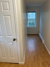 25 High St in Windsor, CT - Building Photo - Building Photo