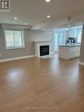 35 Sandringham Cir in Orangeville, ON - Building Photo - Building Photo