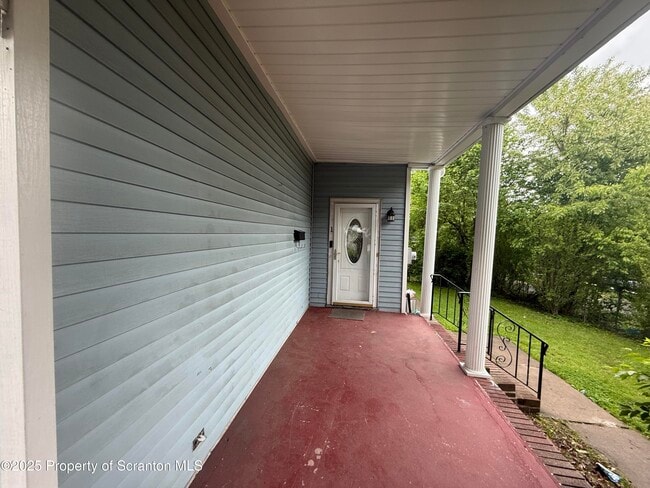 828 Cedar Ave in Scranton, PA - Building Photo - Building Photo