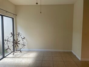 755 SE 32nd Ter in Homestead, FL - Building Photo - Building Photo