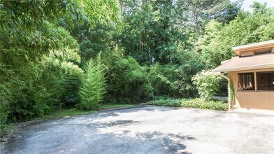 1863 Merrimac Ct NE in Atlanta, GA - Building Photo - Building Photo