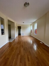 1500 S Trumbull Ave in Chicago, IL - Building Photo - Building Photo