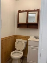 1272 Pecan St in Clute, TX - Foto de edificio - Building Photo