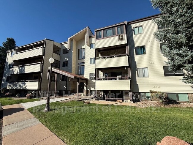 6590 Delmonico Dr