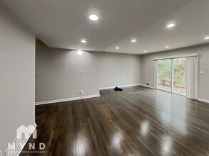 1324 N Cliff Valley Way NE in Atlanta, GA - Building Photo - Building Photo
