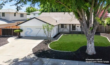 516 Tanager Rd in Livermore, CA - Building Photo - Building Photo