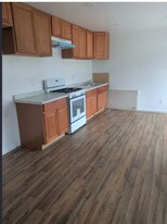 4224 N Ventura Ave, Unit D in Ventura, CA - Building Photo