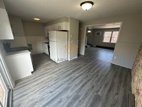Georgetown Apartments in Galveston, IN - Foto de edificio - Building Photo