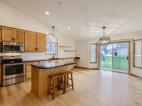 10441 Karston Ave NE in Albertville, MN - Building Photo - Building Photo