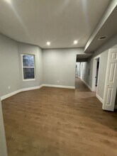 11 William St, Unit 1 in East Orange, NJ - Building Photo - Building Photo