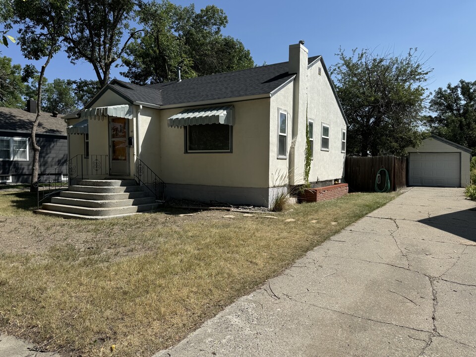 311 Yellowstone Ave in Laurel, MT - Building Photo