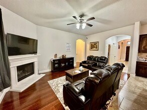 5200 Cross Plains Ct in Fort Worth, TX - Building Photo - Building Photo