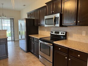 834 Solomon Dr in Jacksonville, NC - Building Photo - Building Photo